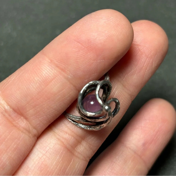 Sterling Silver 925 womens Ring Size 5.75 With Glass Purple Colored Bead Damaged - Picture 5 of 11